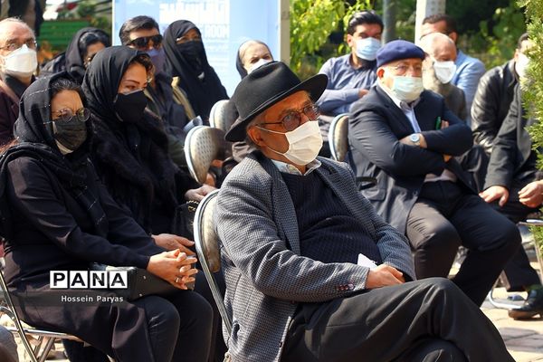 مراسم بدرقه پیکر زنده‌یاد کامبیز درم‌بخش