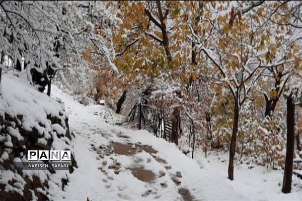 برف در  روستای انجیله