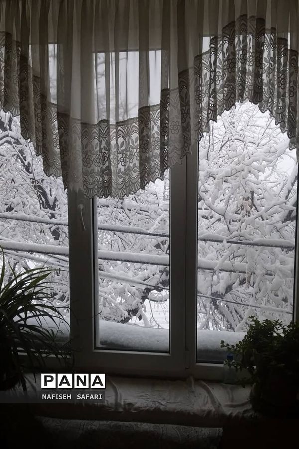 برف در  روستای انجیله