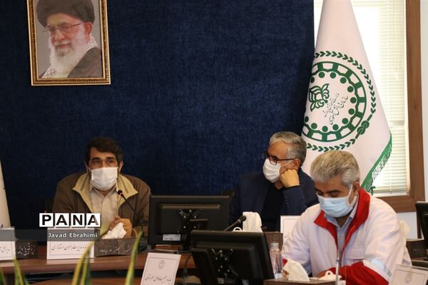 جلسه هماهنگی برگزاری مانور سراسری زلزله و ایمنی در مدارس خراسان رضوی