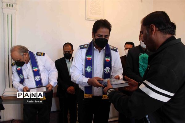 تقدیر مدیر سازمان دانش‌آموزی استان فارس از خانواده دانش آموز پیشتاز مرحومه مهسا هاشمی بالاشهری