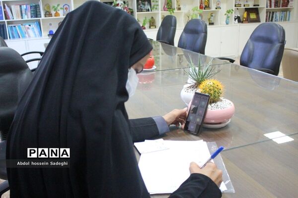 نشست هم اندیشی کارشناسان فرهنگی و هنری آموزش و پرورش استان بوشهر