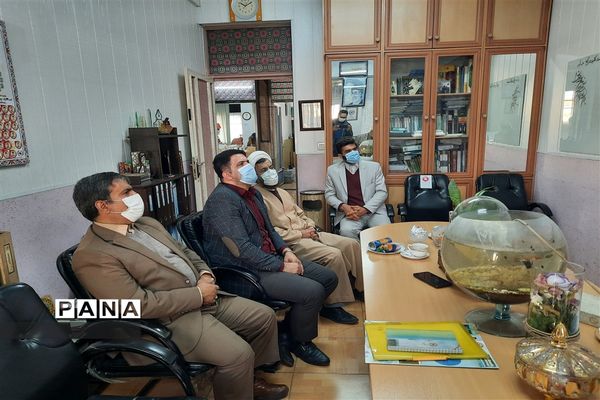 انتخابات شورای دانش آموزی منطقه ۱۵ با تحقق شعاردانش‌آموز محوری و دانش‌آموز باوری