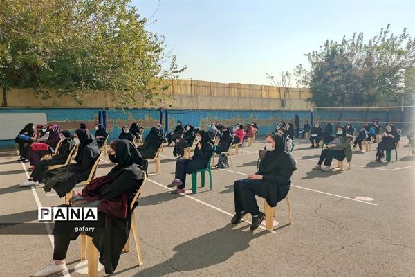 بیست و چهارمین دوره انتخابات شورای دانش آموزی در مدارس منطقه 10