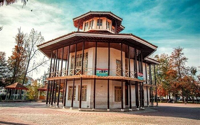 راه‌اندازی موزه دائمی هنر رشتی‌دوزی در عمارت کلاه‌فرنگی رشت