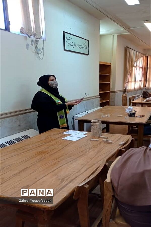 برگزاری دوره آموزشی مربیگری و داوری بازی‌های فکری در فارس