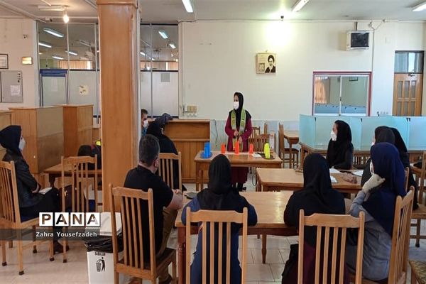 برگزاری دوره آموزشی مربیگری و داوری بازی‌های فکری در فارس