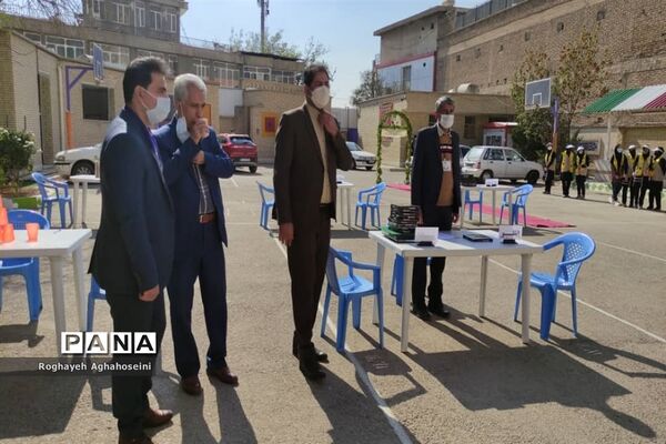 برگزاری مرحله آموزشگاهی المپیاد بازی‌های فکری سرگرمی رویش در شیراز
