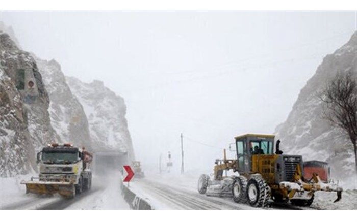 بارش برف در ۴ محور کوهستانی گیلان