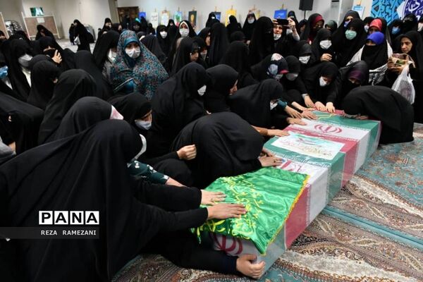 وداع با پیکر شهید فاطمه اسدی در حرم حضرت معصومه و مسجد جمکران