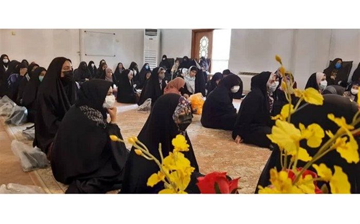 برگزاری همایش آشنایی با شخصیت حضرت معصومه(س) ویژه دانش آموزان