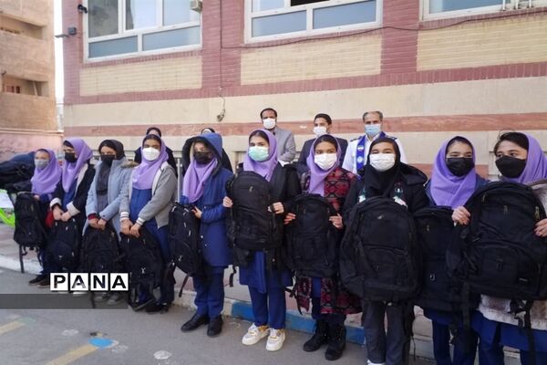 تجلیل از دانش‌آموزان دبیرستان شهید خشکباری شهرستان قدس