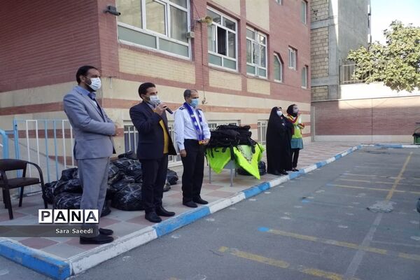 تجلیل از دانش‌آموزان دبیرستان شهید خشکباری شهرستان قدس