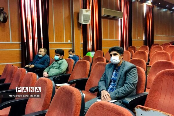 جلسه توانمندسازی معاونین و مربیان پرورشی شهرستان قرچک