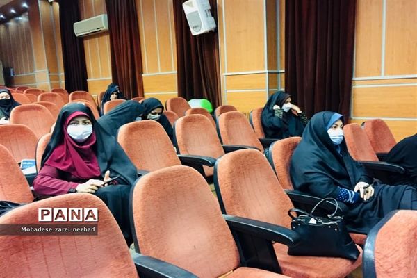 جلسه توانمندسازی معاونین و مربیان پرورشی شهرستان قرچک