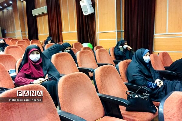 جلسه توانمندسازی معاونین و مربیان پرورشی شهرستان قرچک