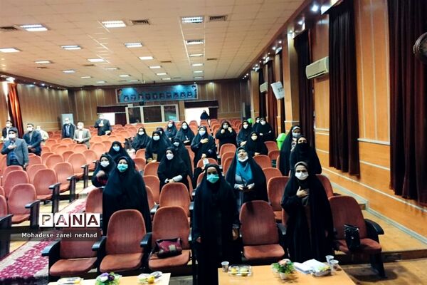 جلسه توانمندسازی معاونین و مربیان پرورشی شهرستان قرچک