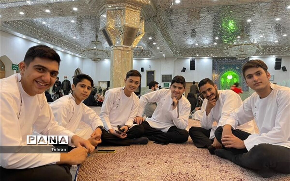 سرودخوانی موجب کاهش احساس خودمحوری و تقویت روحیه کنجکاوی می‌شود