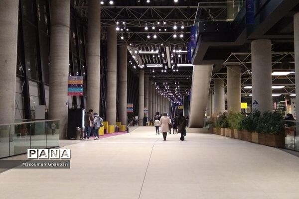 باغ کتاب فرصتی دیگر برای کتاب‌خوانی