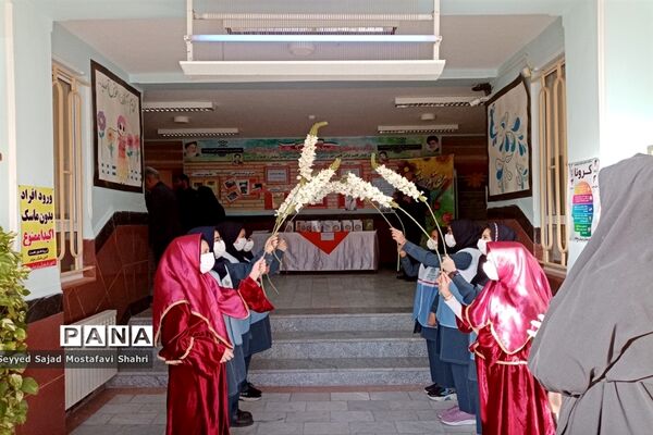 دوره  تربیت مدرس تشکیلات  دانش‌آموزی  پیشتازان کانون فرهنگی تربیتی عاطفه کاشمر