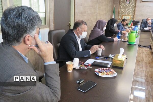 نشست خبری مدیر آموزش و پرورش شهرستان پردیس با خبرنگاران
