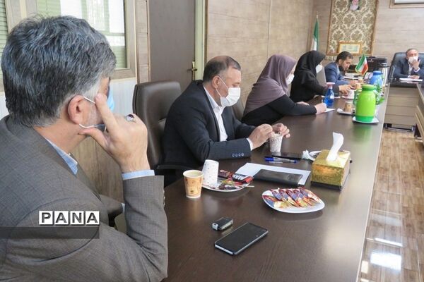 نشست خبری مدیر آموزش و پرورش شهرستان پردیس با خبرنگاران