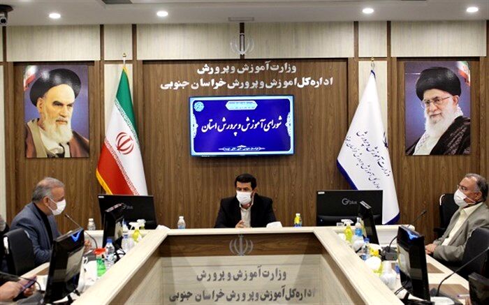 تخصیص 5 تبلت هوشمندبه مدارس مجری طرح آبا