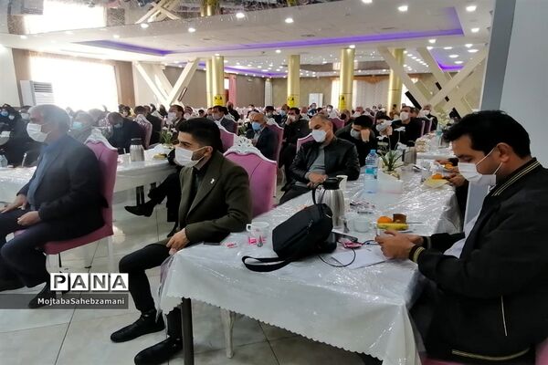 مراسم بزرگداشت خیر مدرسه ساز علی خانی در کاشمر