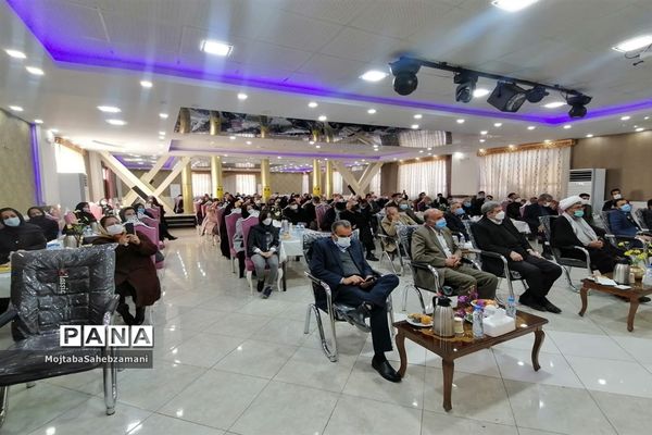 مراسم بزرگداشت خیر مدرسه ساز علی خانی در کاشمر