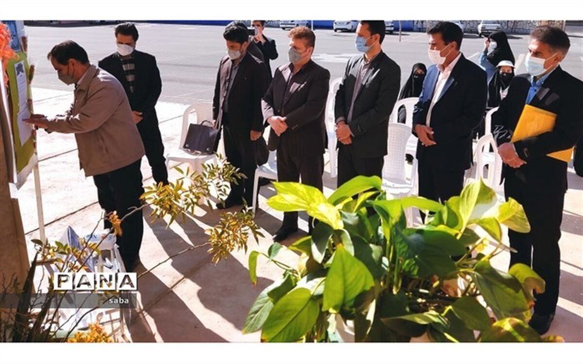 هفته نکوداشت مبارزه با اعتیاد و پیشگیری از آسیب های اجتماعی در دبیرستان فرهنگ برگزار شد