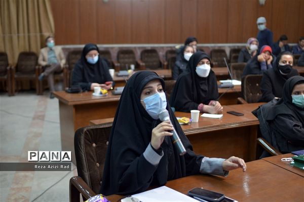 نشست خبری مدیر کل فرهنگ و ارشاد اسلامی آذربایجان شرقی