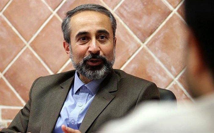 علی اکبرزاده: فضای کتابخانه کانون تعامل خوبی بین کودک و بزرگسال ایجاد می‌کند