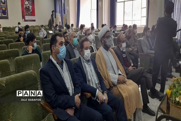 گرامیداشت روز حماسه و ایثار و دومین یادوراه ی طرح لاله های روشن دبیرستان سعدی آموزی و پرورش