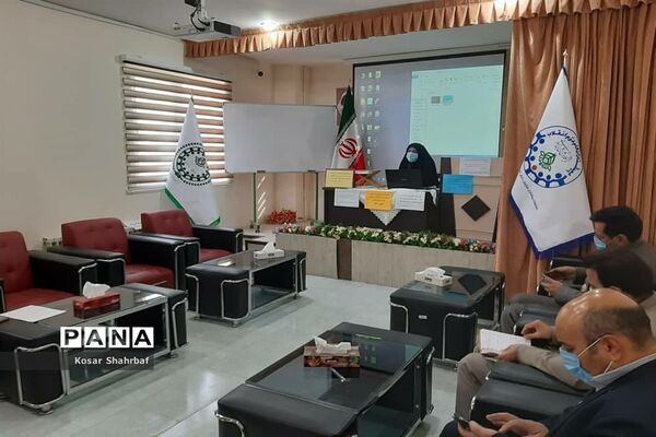 جلسه توجیهی معاونین و مربیان پرورشی در  رودهن