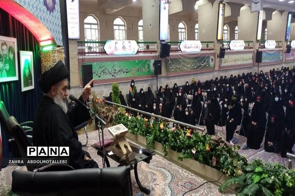 یادواره 137 شهیده استان قم