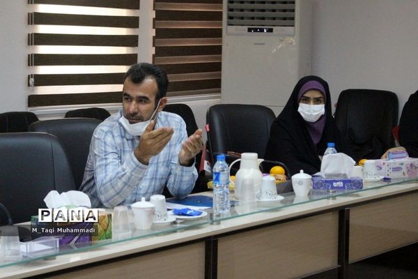 نشست هم اندیشی معاونت آموزش ابتدایی استان بوشهر