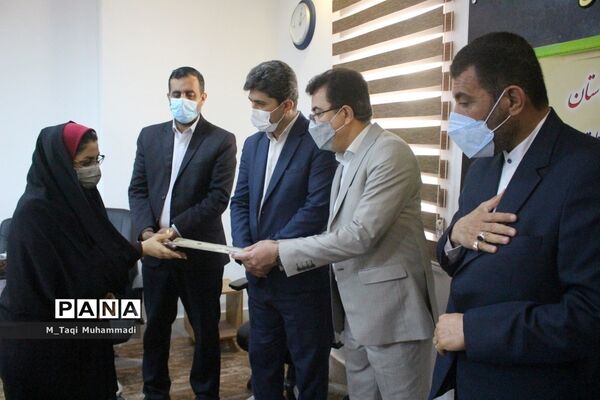 نشست هم اندیشی معاونت آموزش ابتدایی استان بوشهر
