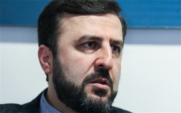 خواننده آمریکایی کرامت انسانی را به لجن کشید