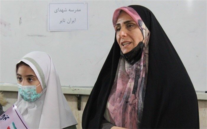 آگاهی و قدرتمندی بانوان باعث رشد و تعالی جامعه خواهد شد