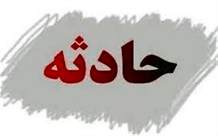 سقوط ۴ کارگر از روی ساختمان