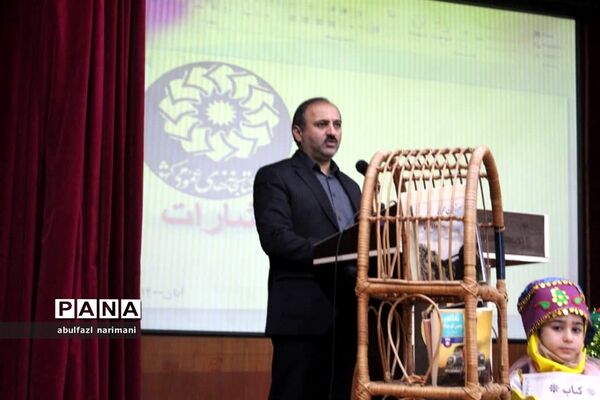 تقدیر از نویسندگان محمودآباد در هفته کتاب