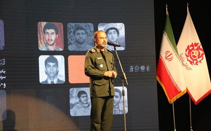 یادواره 6 هزار و 90 شهید استان قم برگزار شد