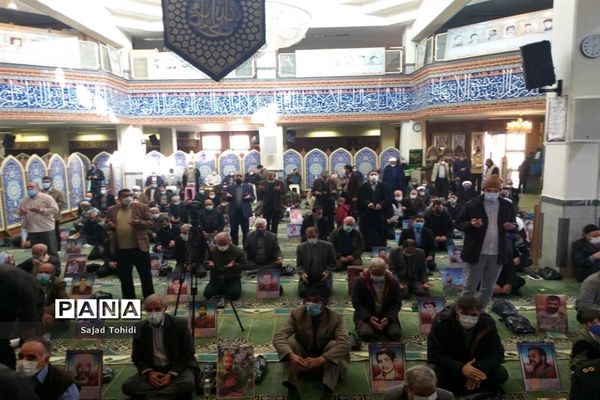 نماز جمعه در مسجد الغدیر پردیس