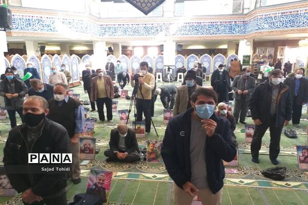 نماز جمعه در مسجد الغدیر پردیس
