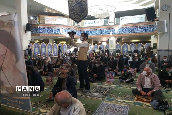 نماز جمعه در مسجد الغدیر پردیس