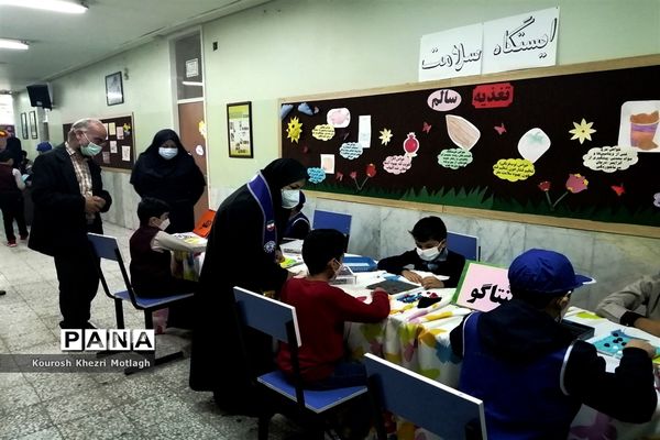 برگزاری مرحله آموزشگاهی هفتمین دوره المپیاد رویش  در مدارس کازرون