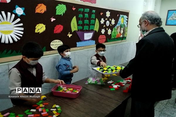 برگزاری مرحله آموزشگاهی هفتمین دوره المپیاد رویش  در مدارس کازرون