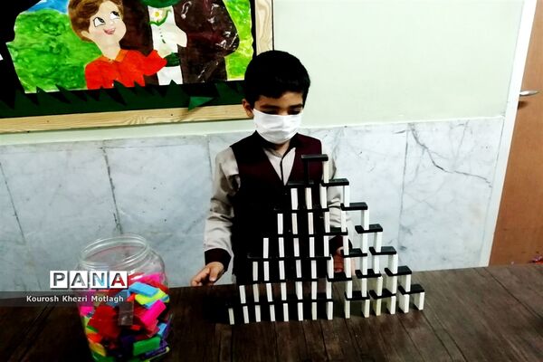 برگزاری مرحله آموزشگاهی هفتمین دوره المپیاد رویش  در مدارس کازرون