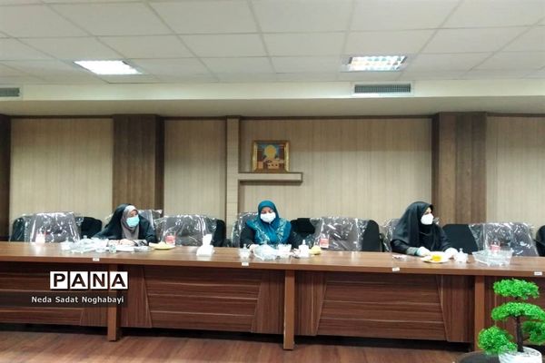 جلسه هماهنگی پایلوت کشوری مانور زلزله در دبیرستان بدری برهانی  منطقه ۸ تهران