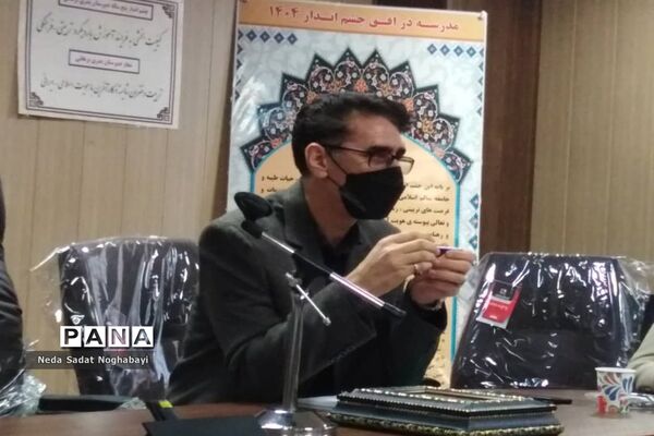 جلسه هماهنگی پایلوت کشوری مانور زلزله در دبیرستان بدری برهانی  منطقه ۸ تهران